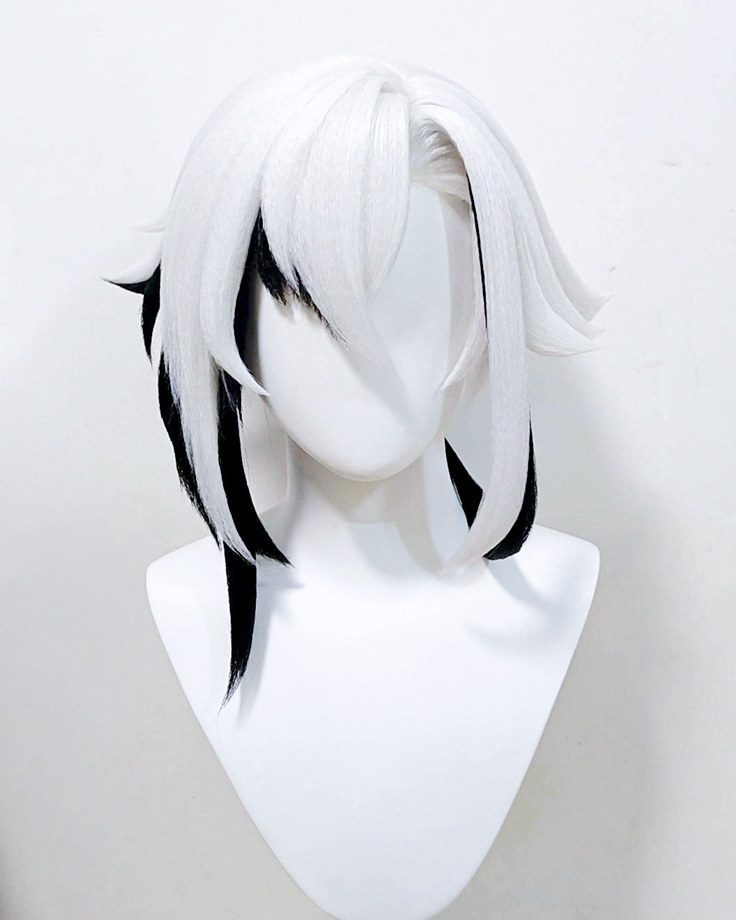 [Cakycos] Arlecchino Genshin Impact Cosplay Styling Commission Wig - Cakycos